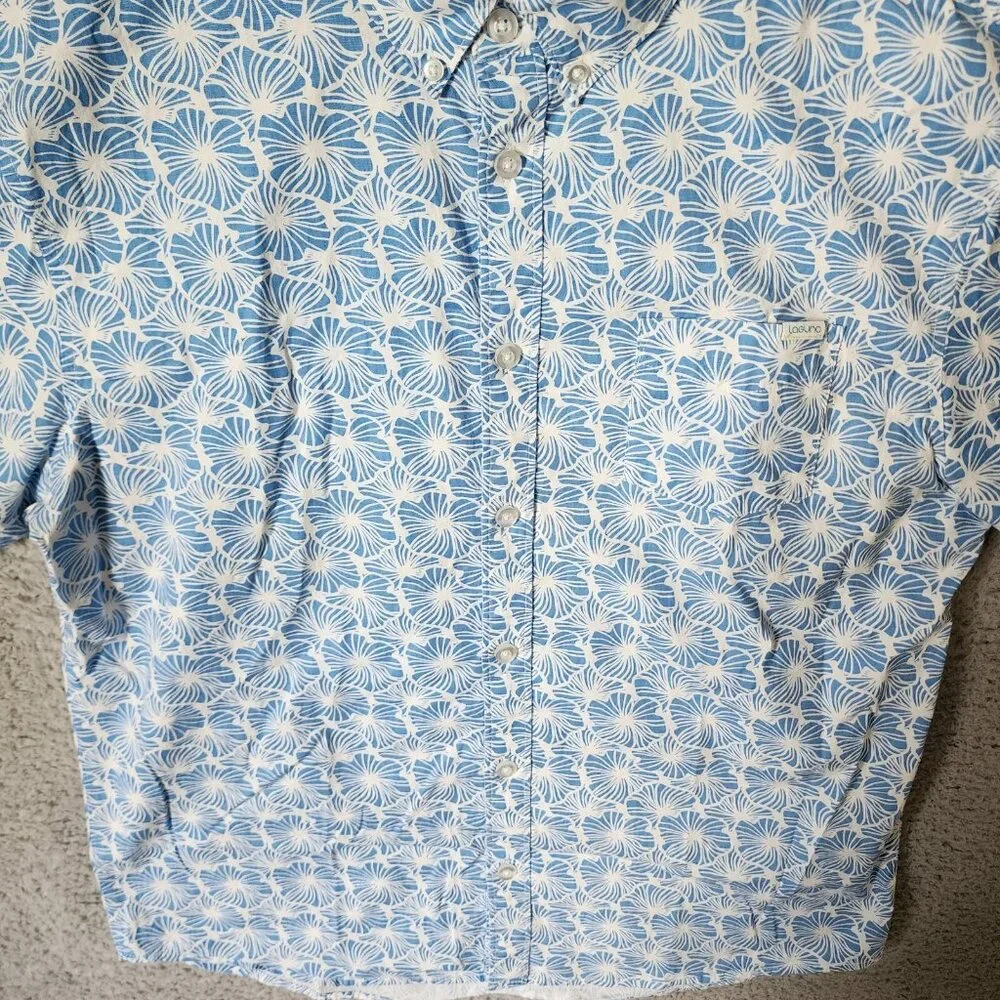 Laguna Blue Floral Short Sleeve Button Down Hawaiian‎ Shirt Size L Cotton Blend